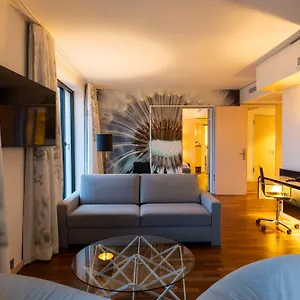 Scandic Potsdamer Platz ברלין