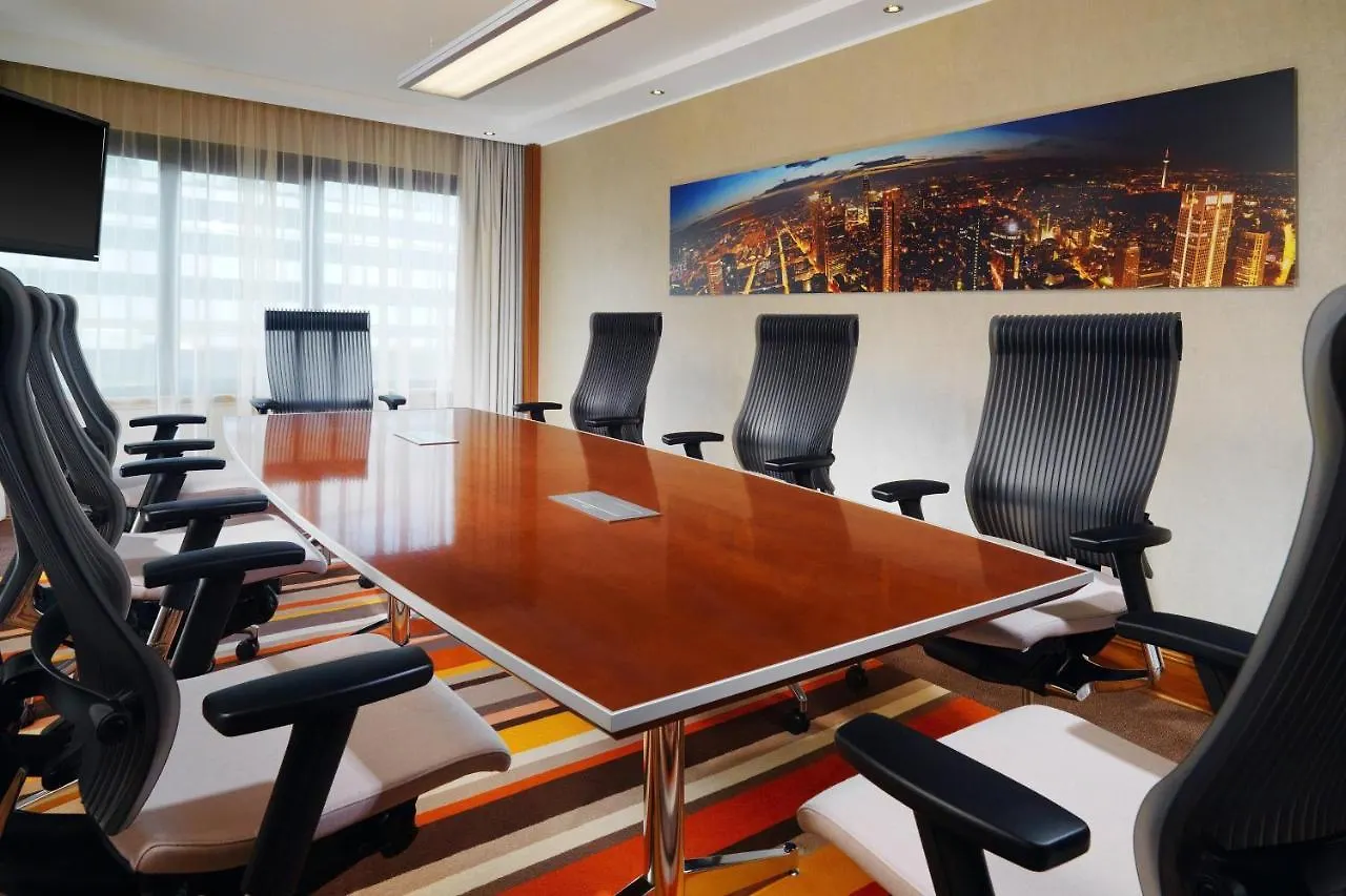 Sheraton Frankfurt Airport Hotel & Conference Center Frankfurt am Main 4*,